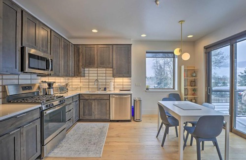 Silverthorne Apartment | Silverthorne Condo Fireplace, Balcony, Views