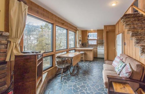 Ridgway House | Singer Cabin 1