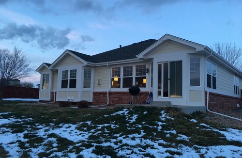 The Conservatory at the Plains House | Single family ranch near the airport with Rocky Mountain View’s.