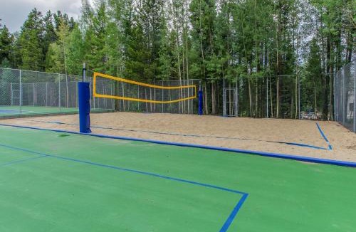 Warrior's Mark Apartment | Ski and Racquet Club 203B