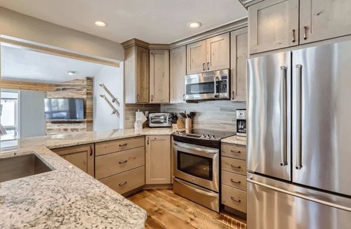 East Village at Copper House | Ski/Golf Duplex-Views, Base of Mtn, Close to Lifts