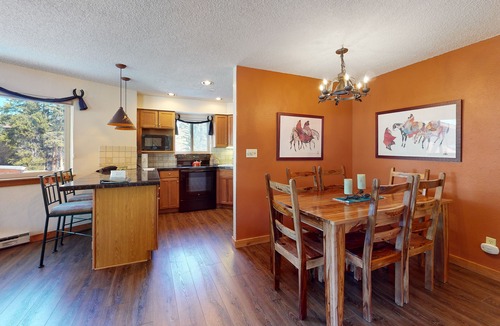 Four O'Clock Condo | Ski-in/out ground-floor condo with hot tubs, fireplace, gym & views