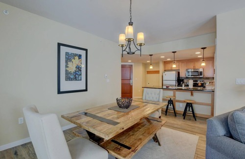 Winter Park House | Ski In Out Luxury Condo 4474 I Huge Hot Tub I Great Views I Best Price I Discounted Attractions