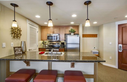 Winter Park House | Ski In Out Luxury Condo 4375 I Huge Hot Tub I Great Views I Best Price I Discounted Attractions