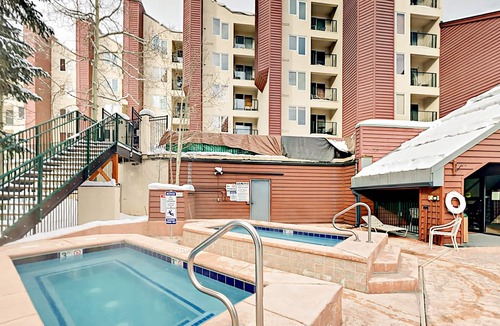 Winter Park Condo | Ski-In/Ski-Out Condo with Gas Fireplace, Balcony, Washer/Dryer & WiFi