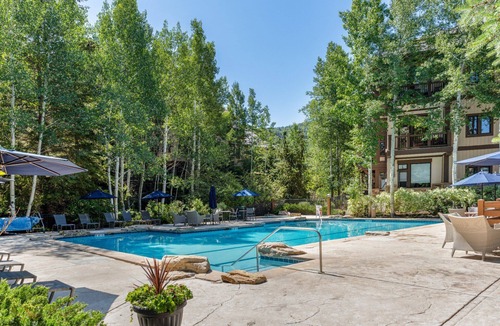 Edwards Condo | Ski-In/Ski-Out - Luxury Penthouse - Arrowhead A500 - Top Floor Views