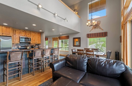 Purgatory House | Ski-In Ski-out, Ping Pong, Foosball, Pet Friendly!