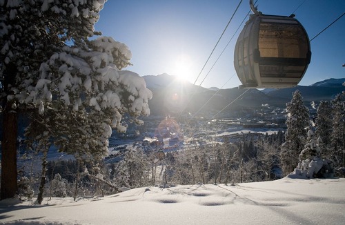 Peak 8 Condo | Ski-in/Ski-out Studio + Kitchen, Fireplace