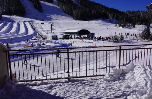 East Village at Copper House | SKI IN/SKI OUT, SUPER B 6 Chair Lift , 3 Bedrms, Bunk, 3 Bath, Sleep 9, Hot Tub