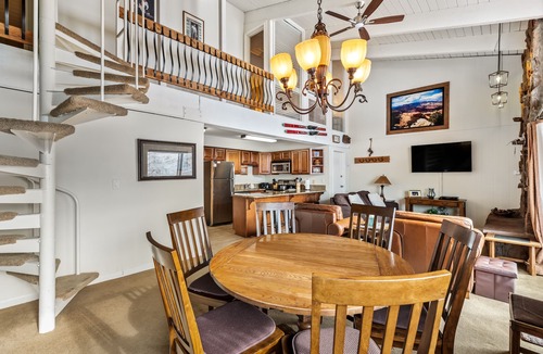 Steamboat Springs Condo | Ski-In/Walk-Out 3BR Condo w/Vaulted Ceilings!