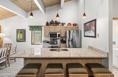 Steamboat Springs Condo | Ski Lockers at the Gondola + Steps to Ski Access, Pool, Hot Tubs, Sauna, Fitness Center