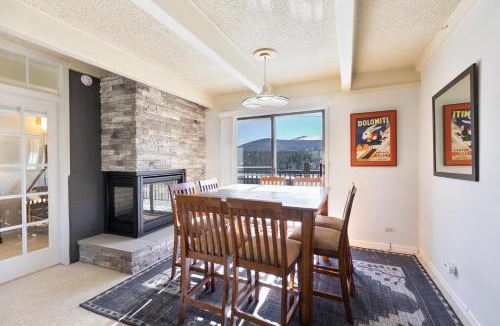 Warrior's Mark House | Ski & Racquet Club Condo B