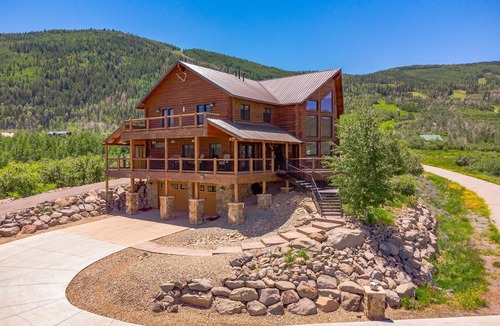 Mesa Cabin | Ski & Ride: Powderhorn Ski-in/Out w/Hot Tub