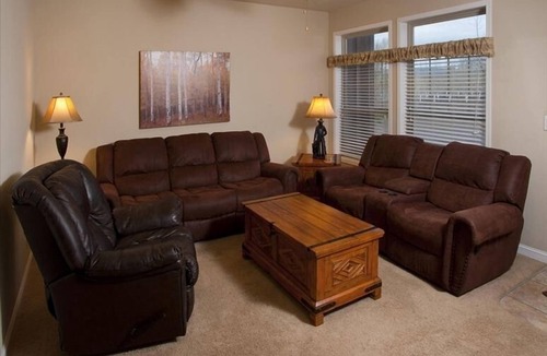 Gypsum House | Ski Vail 30 Minutes from Eagle, Colorado