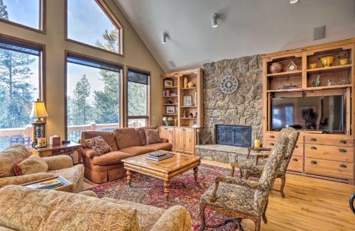 Weisshorn House | Skiers Dream with Hot Tub about Half Mi to Slopes!