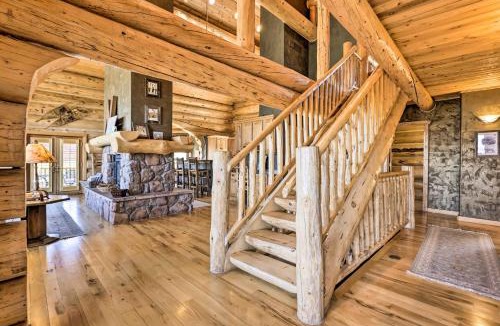 Silvercreek House | Skiing and Hiking Access Spacious Granby Cabin!