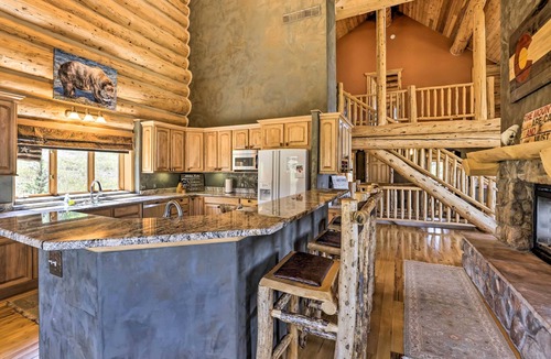 Silvercreek House | Skiing & Hiking Access: Spacious Granby Cabin!