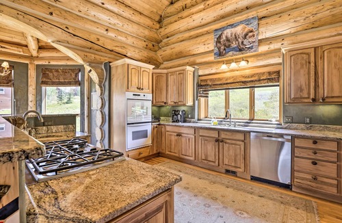 Silvercreek House | Skiing & Hiking Access: Spacious Granby Cabin!