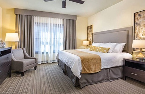 Grand Elk Ranch Resort | Skiing, snowmobiling, ice fishing, dog sledding, and much more!