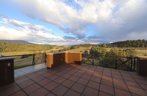 Missouri Heights House | Sky Door Ranch: 35 acres, 8,278 square feet, small infinity pool, and views!