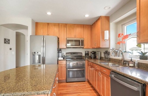 Thornton House | Sleeps 12 - Thornton - 25 Min. to Downtown Denver
