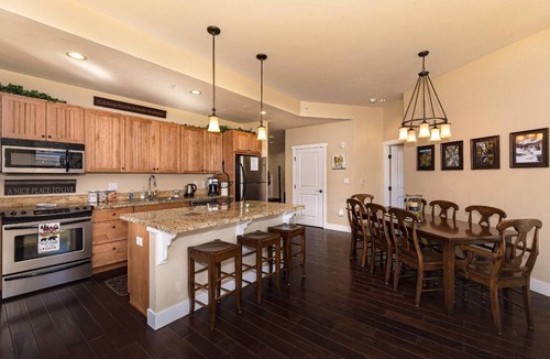 Silvercreek Condo | Slopeside Delight - Beautiful Ground Floor Ski-in/out - 3bd/3ba Condo at Granby Ranch