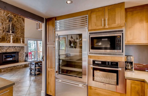 Breckenridge Heights House | Small Dog friendly w/fenced yard, slope views, 5 min drive to town, and Hot Tub