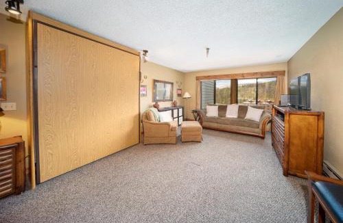 Winter Park House | Snowblaze Condos Building E unit 310 by Stay Winter Park