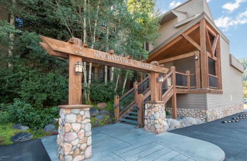 Mountain House Apartment | Snowdance Manor 205