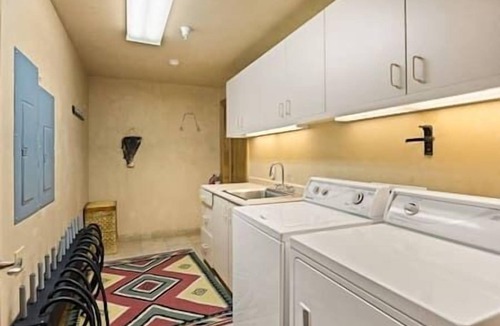 Snowmass Village House | Snowmass Home 4/4 Bedroom, Hot Tub, Fireplace!