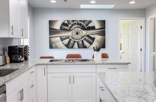 Fox Hill - Grandview House | Sojourn's Aviators Dream on Back River