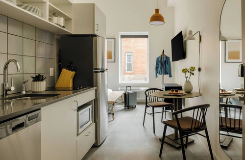 Highland Apartment | Sonder by Marriott Bonvoy The Artesian Apartments LoHi