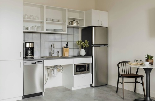 Highland Apartment | Sonder by Marriott Bonvoy The Artesian Apartments LoHi