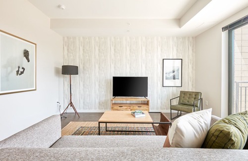 University Park Apartment | Sonder | University Park | Sleek 1BR + Balcony