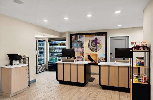Acres Green Hotel | Sonesta ES Suites Denver South Park Meadows