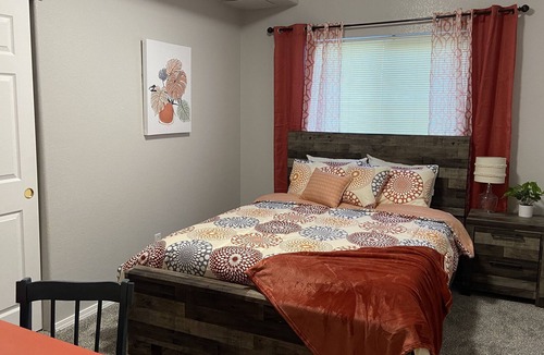 Village Seven Condo | Spacious 2 Bedroom Main Level Condo