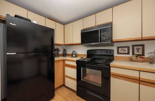 Winter Park Condo | Spacious 2 bedroom, mt views & private decks - family friendly