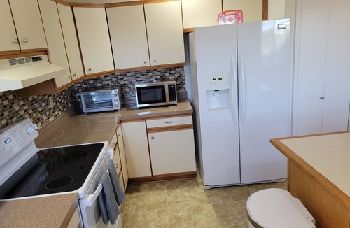 Cheyenne Meadows House | Spacious 3 BDR 2.5 BA House with Hot tub, BBQ, Fire Pit, Night View, Playground