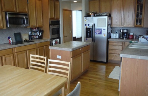 Northgate House | Spacious 3500 Sq Ft Happy Home for your Cadet and Family 1 mile from USAFA!
