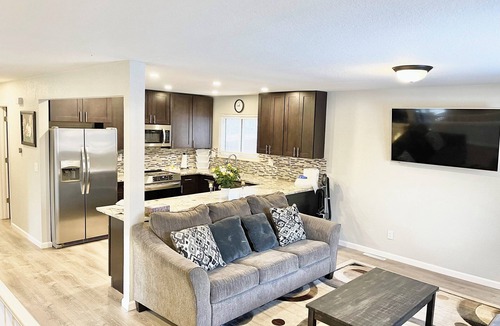 Greeley House | Spacious 5-bedroom house in marvelous Greeley with AC, WiFi