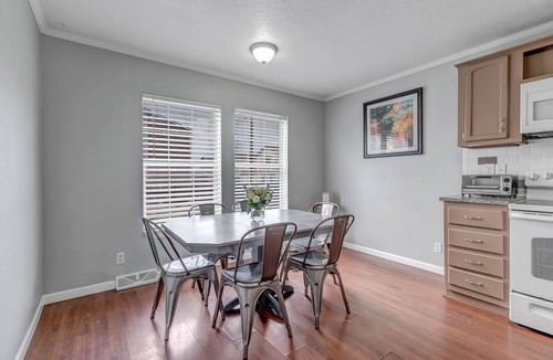 Berkley House | Spacious 5BR | Near Downtown Denver | Family & Pet-Friendly!