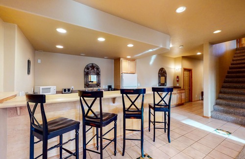 Twin Creek Village House | Spacious and picturesque home with private hot tub, washer/dryer, & WiFi
