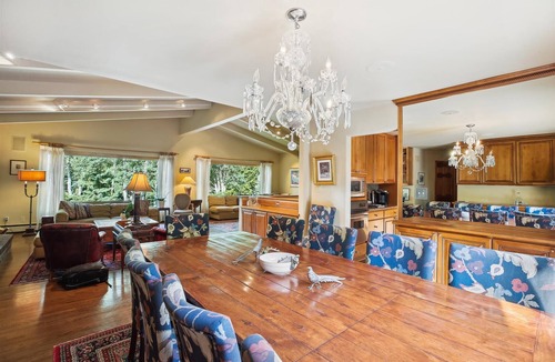 Aspen House | Spacious Aspen Home - Perfect for the whole family
