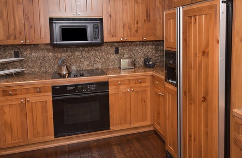 Beaver Creek Condo | Spacious Condo with ski-in access | Hot Tub access