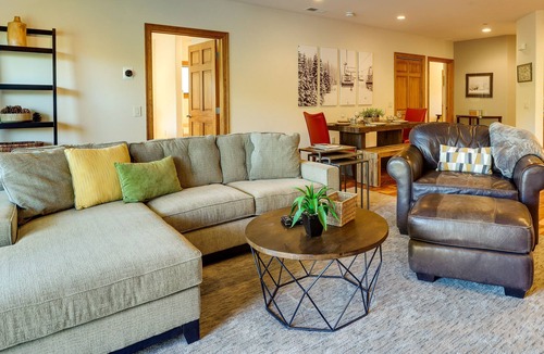 Edwards Condo | Spacious Edwards Mountain Escape on Riverwalk!