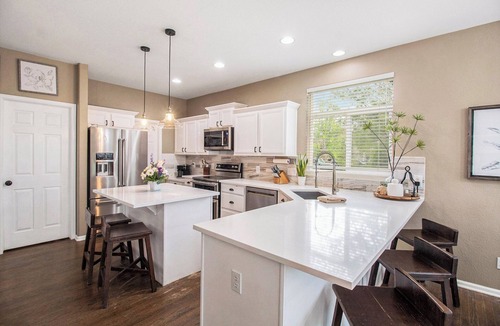 Ken Caryl House | Spacious Family home in Denver/Littleton!