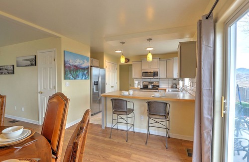 Rifle House | Spacious Family Home with Grill, Dog Friendly & Near Outdoor Recreation!