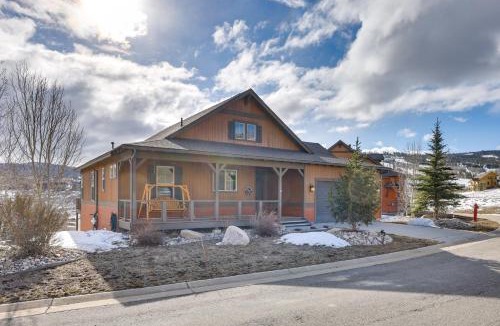 Silvercreek House | Spacious Granby Home with Views Less Than 2 Mi to Ski and Golf