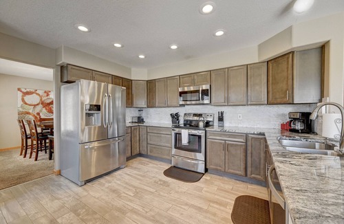 Northeast Colorado Springs House | Spacious home w/Mountain Views! Near Dining, Shops, Park, & Rec Center w/Pool.