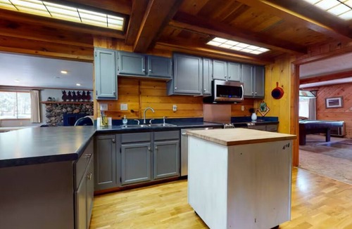 Bayfield House | Spacious Home with a meadow view